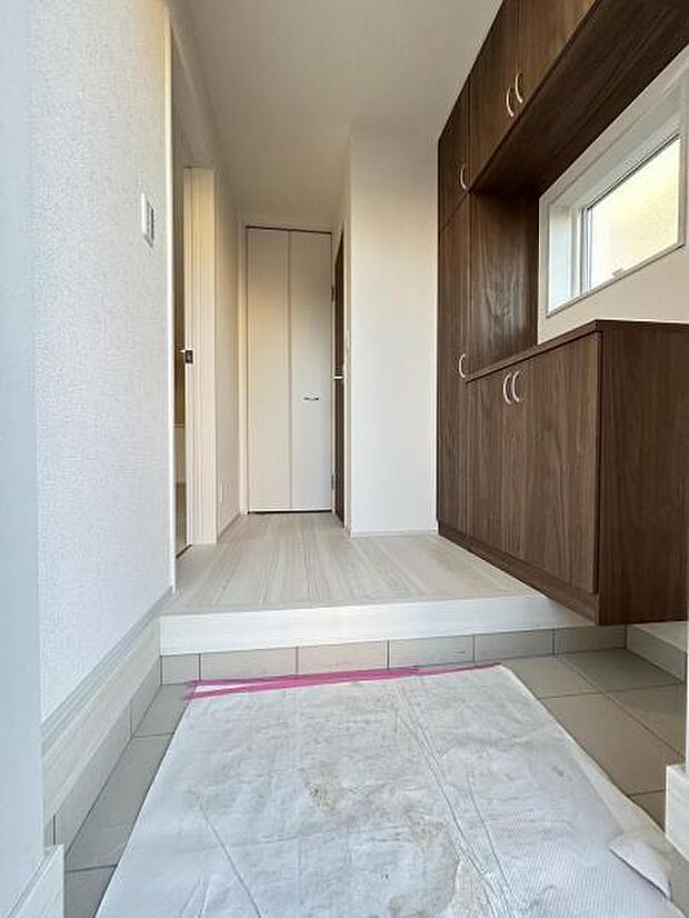 いつも気持ちよくご家族を迎えられる玄関です。