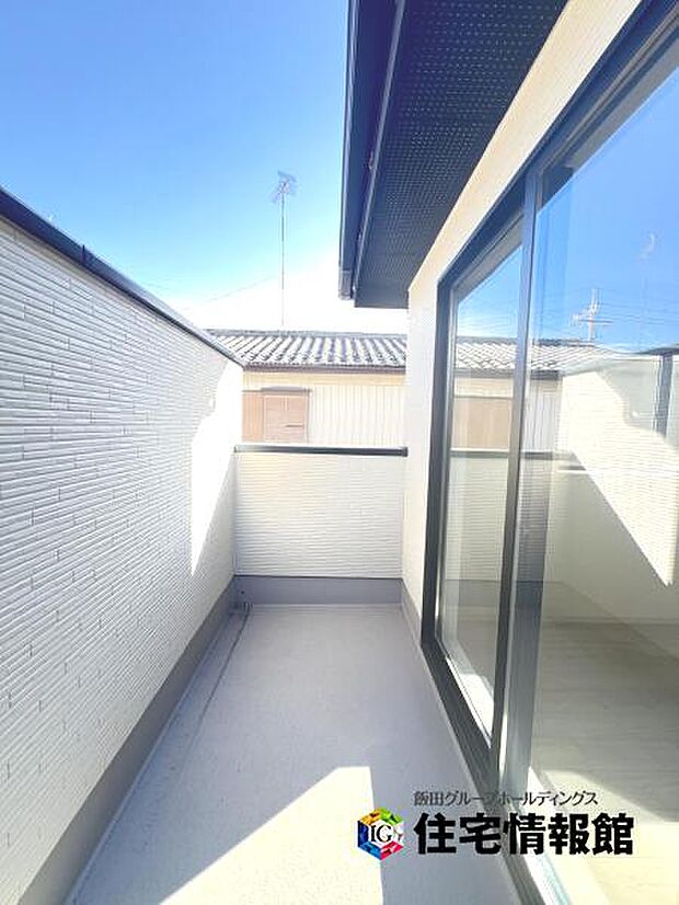 お洗濯ものを気持ち良く太陽の光で干せるのが嬉しいですね。