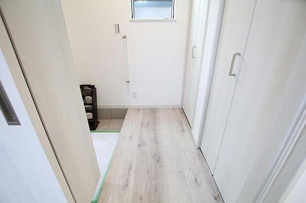 いつも気持ちよくご家族を迎えられる玄関です。