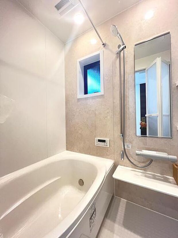 お風呂でほっとひといき。1日の疲れを癒しましょう。