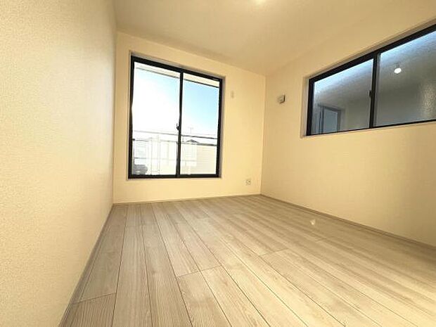 子供部屋にもちょうど良い大きさのお部屋です。