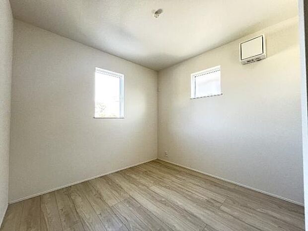 子供部屋にもちょうど良い大きさのお部屋です。