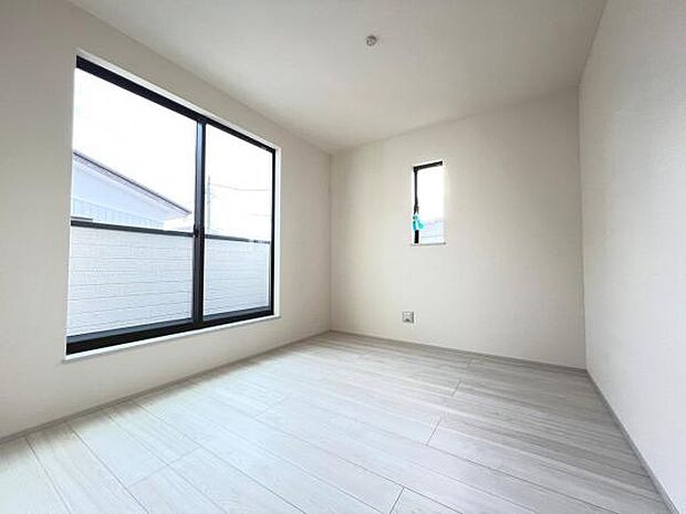 子供部屋にもちょうど良い大きさのお部屋です。