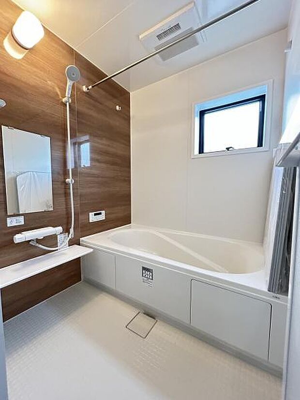 お風呂でほっとひといき。1日の疲れを癒しましょう。