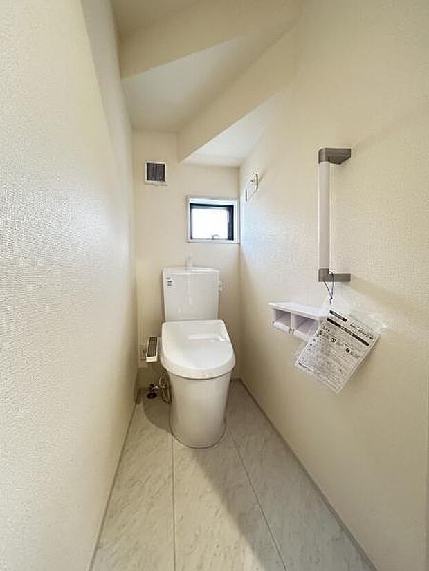 ほっと安らげるトイレ空間です。