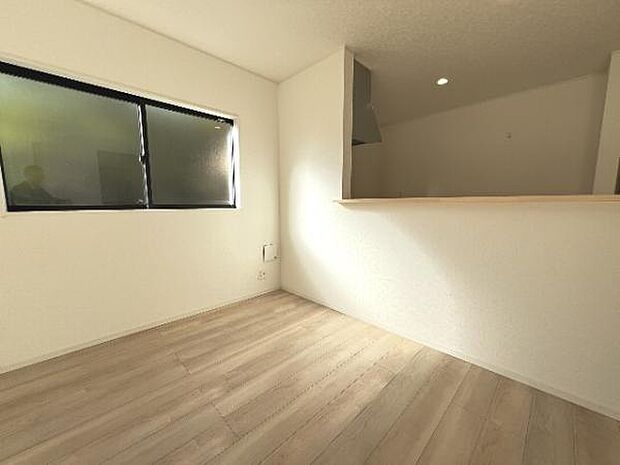 ご家族の温かい時間を演出するダイニングスペースです。