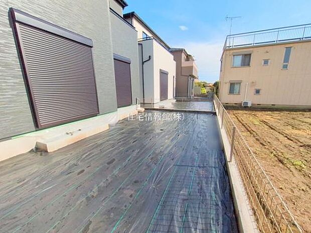 お庭スペースは、ガーデニングやお子様との外遊びなど多彩な用途でお楽しみいただけます。