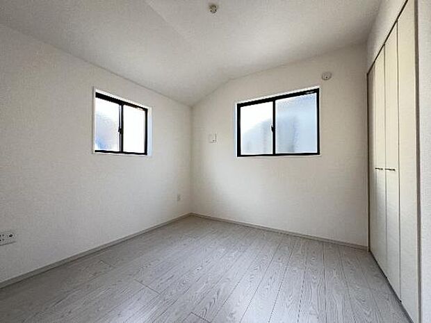 子供部屋にもちょうど良い大きさのお部屋です。