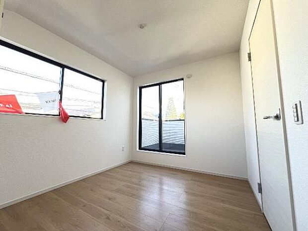 子供部屋にもちょうど良い大きさのお部屋です。