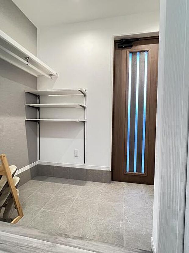 いつも気持ちよくご家族を迎えられる玄関です。