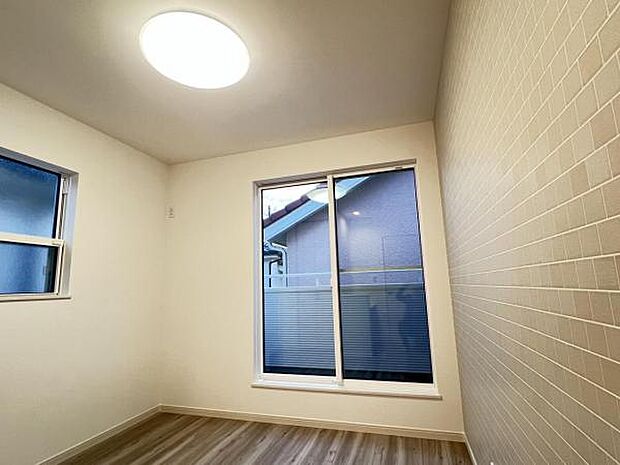 子供部屋にもちょうど良い大きさのお部屋です。