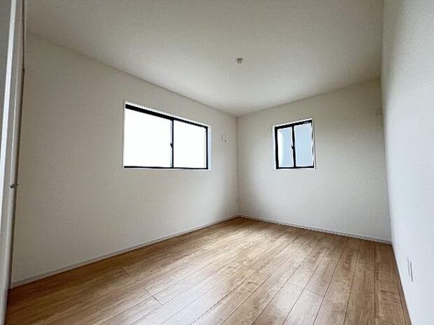 子供部屋にもちょうど良い大きさのお部屋です。