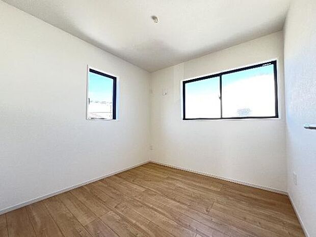 子供部屋にもちょうど良い大きさのお部屋です。