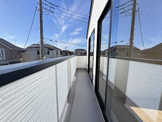 お洗濯ものを気持ち良く太陽の光で干せるのが嬉しいですね。