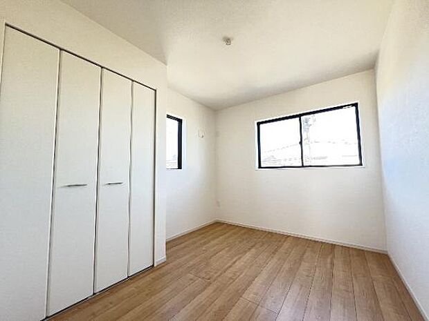 子供部屋にもちょうど良い大きさのお部屋です。