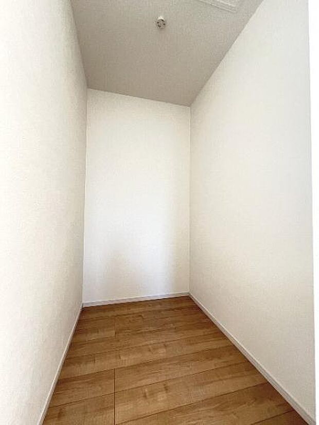 ウォークインクロゼットのある住まいで収納上手な生活を。