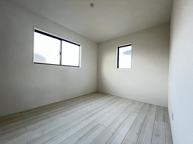 子供部屋にもちょうど良い大きさのお部屋です。