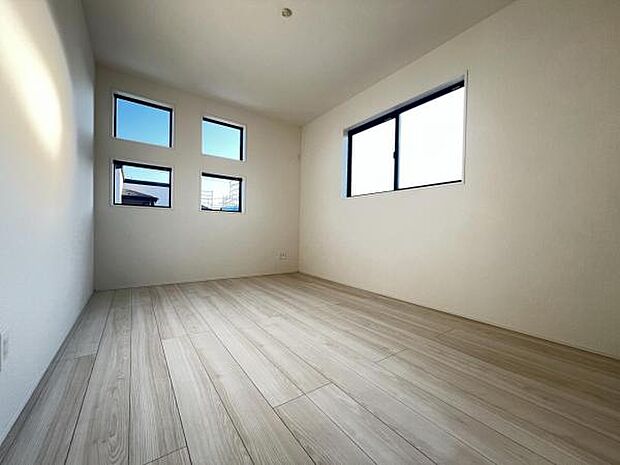 子供部屋にもちょうど良い大きさのお部屋です。