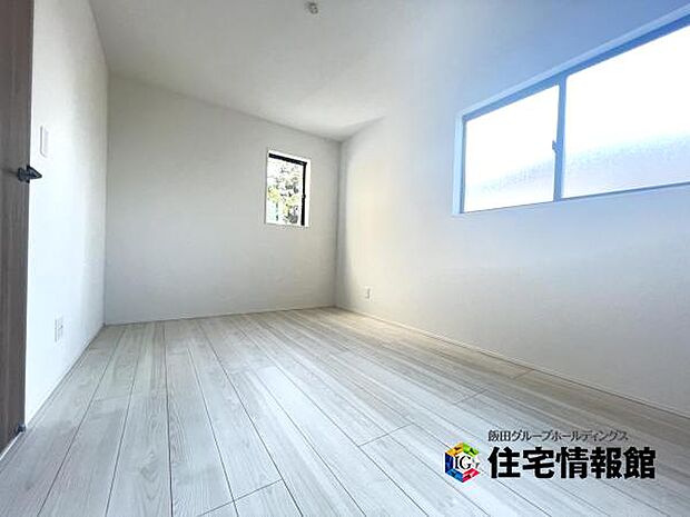 子供部屋にもちょうど良い大きさのお部屋です。