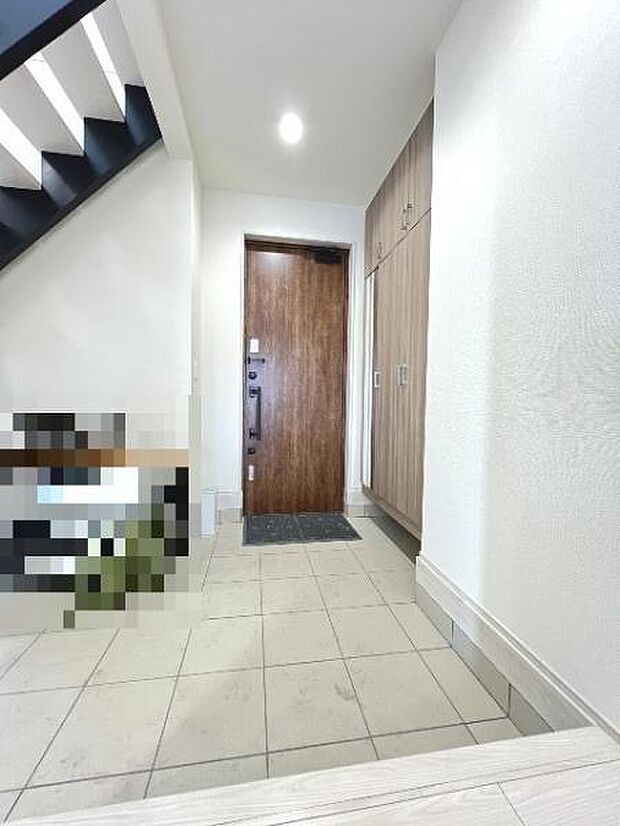 いつも気持ちよくご家族を迎えられる玄関です。