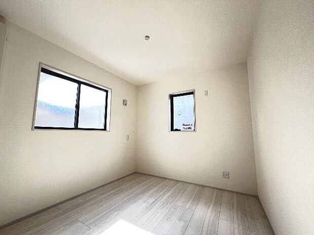 子供部屋や趣味の部屋など用途に合わせてお使いいただけます。