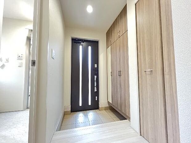 いつも気持ちよくご家族を迎えられる玄関です。