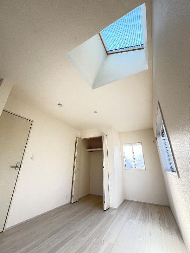 2階の洋室です。