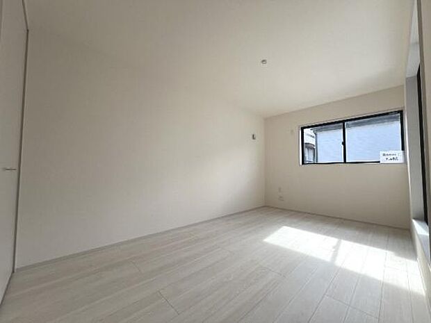 寝室にもご利用いただける居室スペースです。