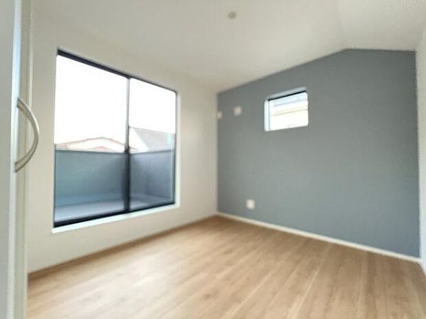 子供部屋にもちょうど良い大きさのお部屋です。