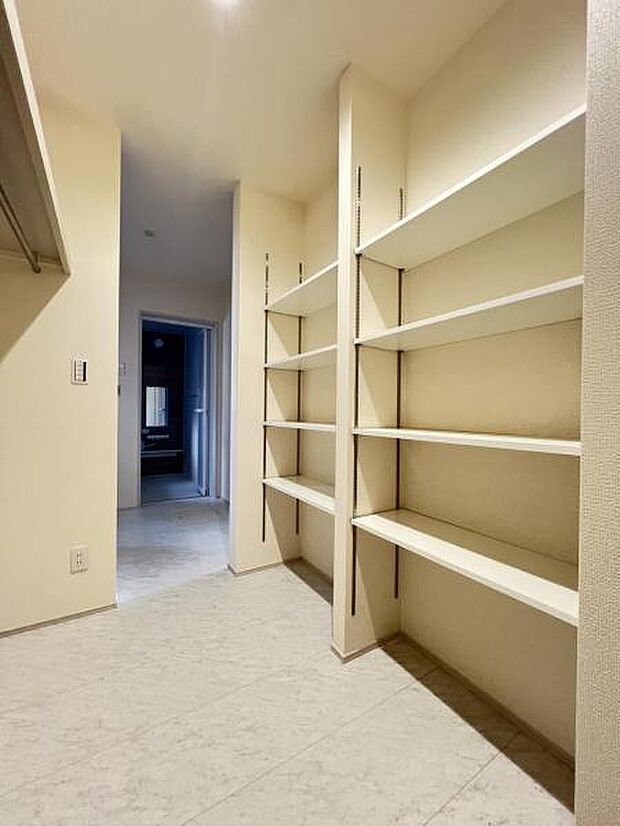 脱衣所は小さなお子様がいるご家庭にも重宝されます。