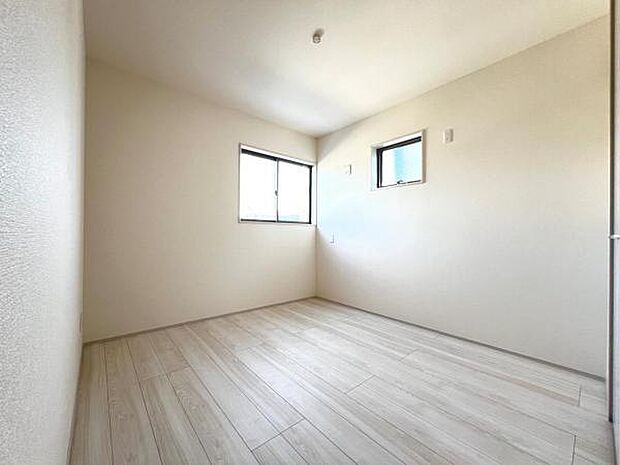 子供部屋にもちょうど良い大きさのお部屋です。