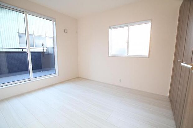 寝室にもご利用いただける居室スペースです。