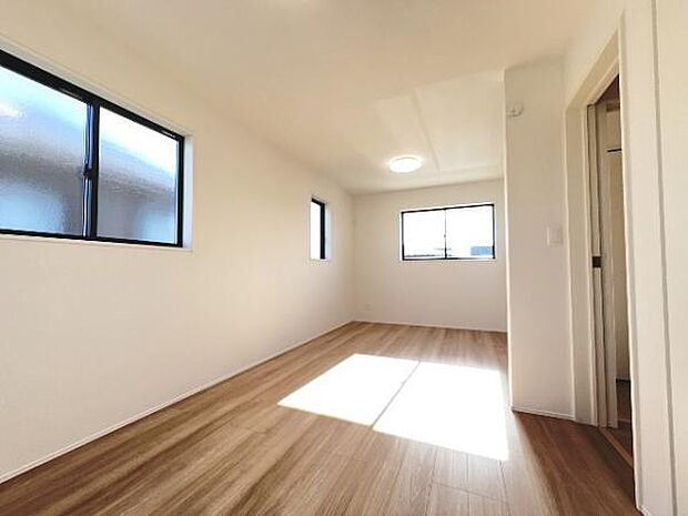 子供部屋にもちょうど良い大きさのお部屋です。