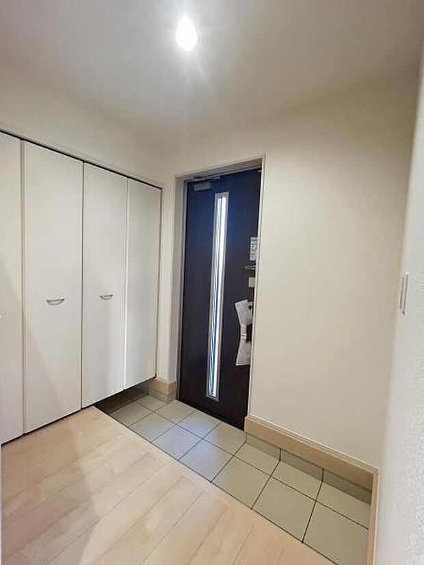 いつも気持ちよくご家族を迎えられる玄関です。