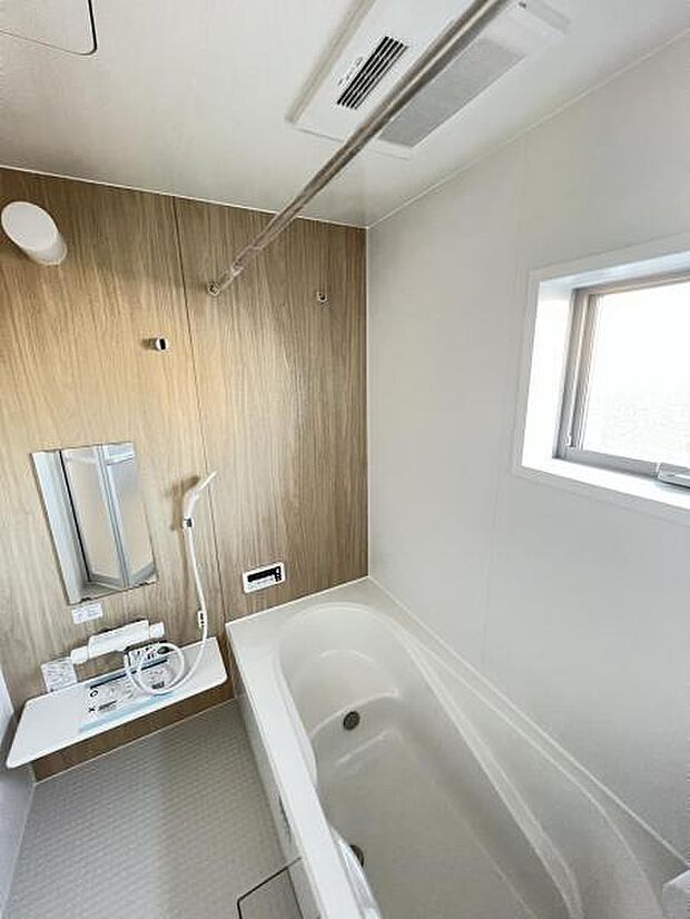 お風呂でほっとひといき。1日の疲れを癒しましょう。