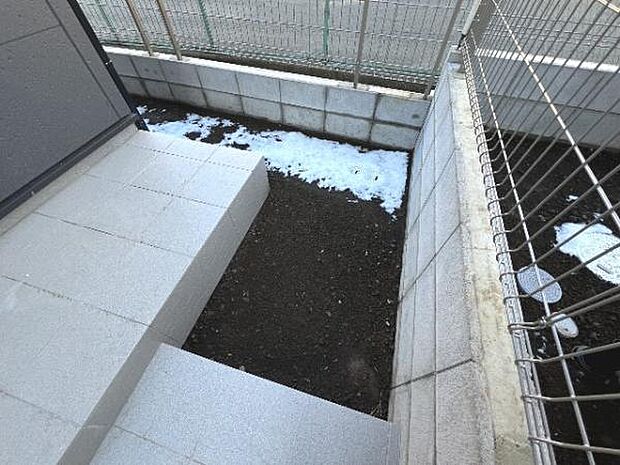 ちょっとした植栽が楽しめそうです。