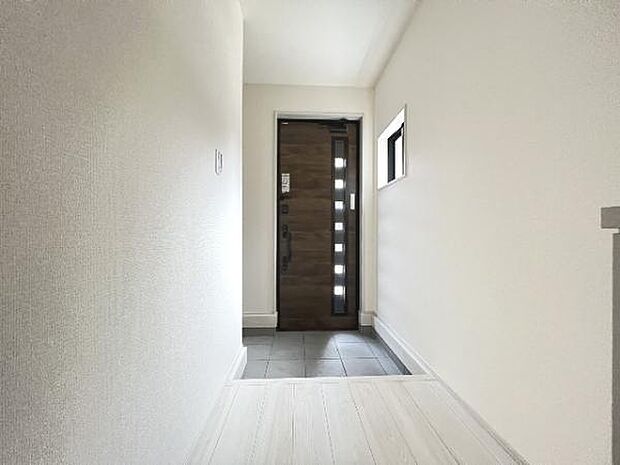 いつも気持ちよくご家族を迎えられる玄関です。