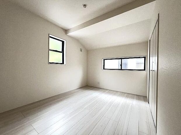 子供部屋にもちょうど良い大きさのお部屋です。