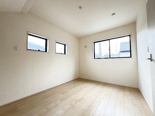 子供部屋にもちょうど良い大きさのお部屋です。