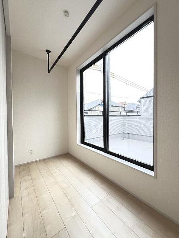 2階ホールです。部屋干しできます。