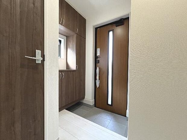 いつも気持ちよくご家族を迎えられる玄関です。