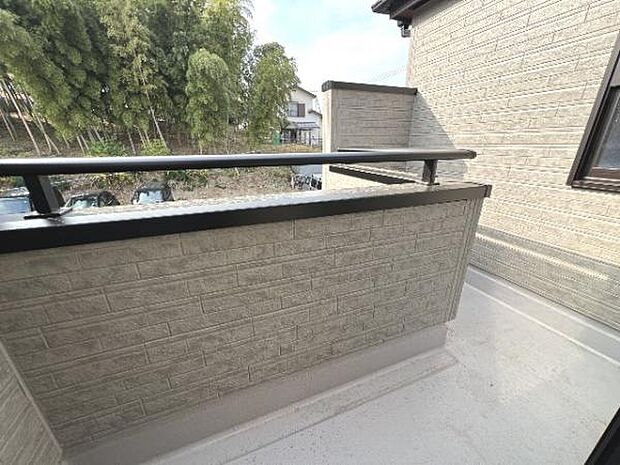 お洗濯ものを気持ち良く太陽の光で干せるのが嬉しいですね。