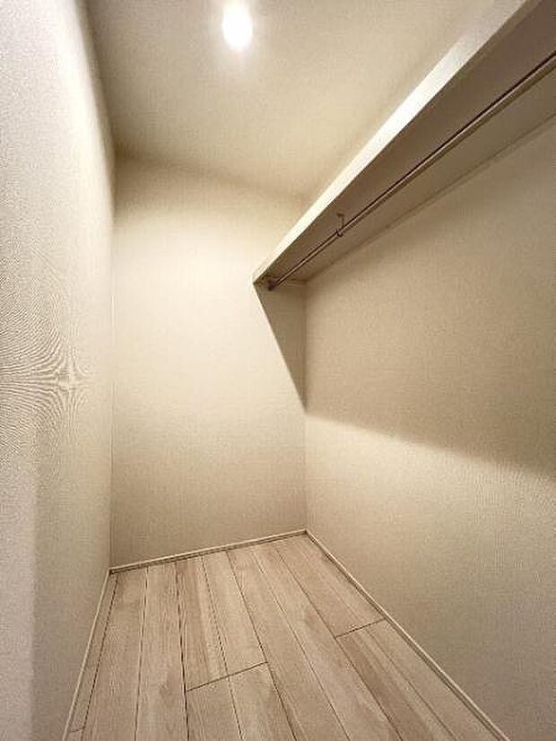 ウォークインクロゼットのある住まいで収納上手な生活を。