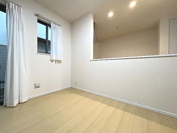 ご家族の温かい時間を演出するダイニングスペースです。