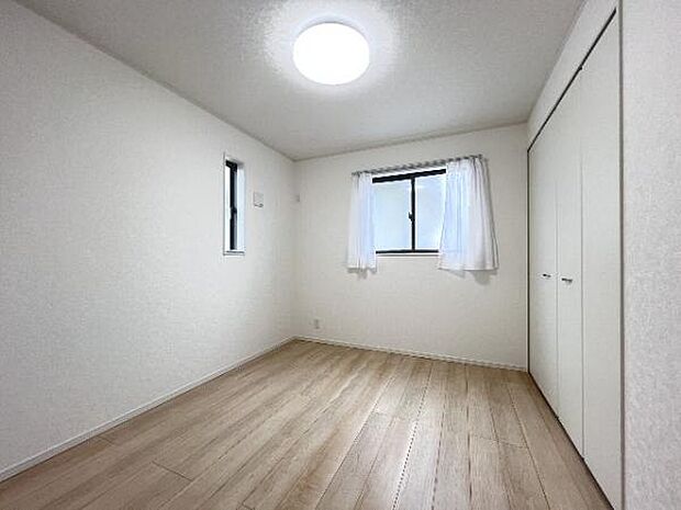 子供部屋にもちょうど良い大きさのお部屋です。