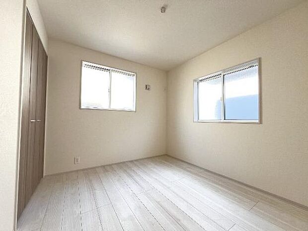 子供部屋にもちょうど良い大きさのお部屋です。