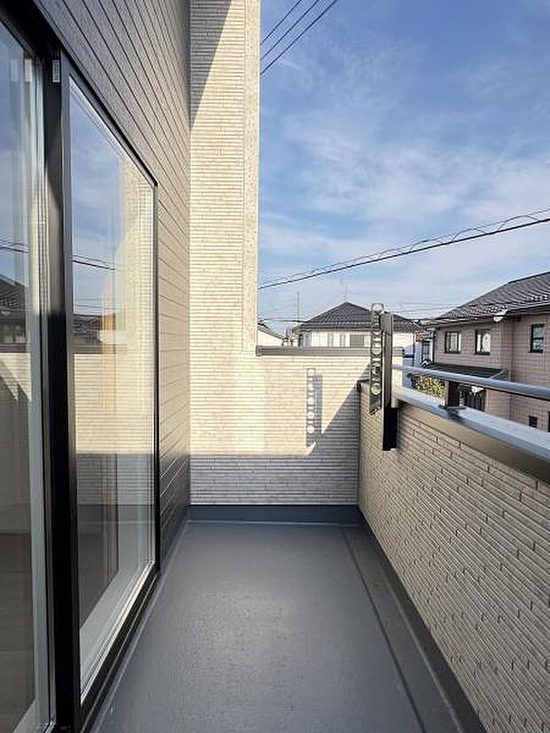 お洗濯ものを気持ち良く太陽の光で干せるのが嬉しいですね。