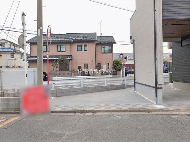 セカンドカーにも便利な駐車2台可能です。