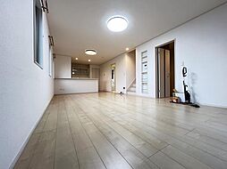 川越市砂新田4丁目 中古戸建 4LDKのリビング/ダイニング