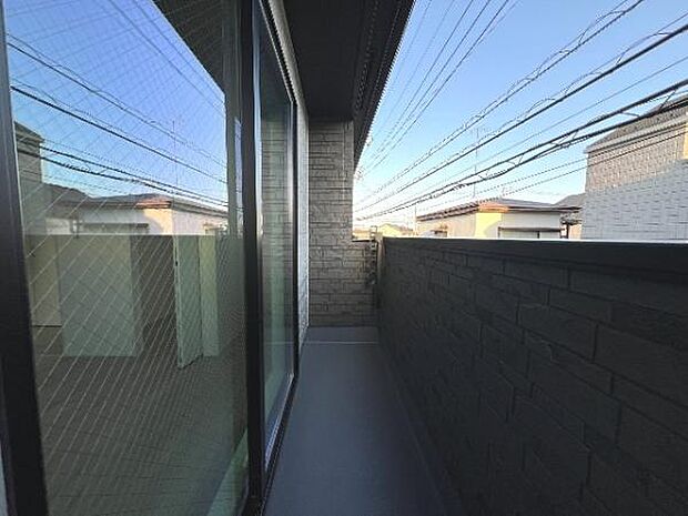 お洗濯ものを気持ち良く太陽の光で干せるのが嬉しいですね。